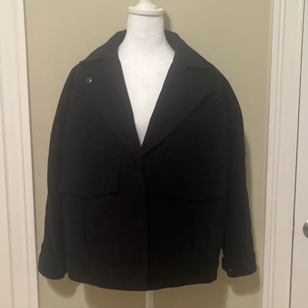 NWT Madewell Black Cropped Trench Cargo Coat Jacket Insulated Size Medium Snap.
